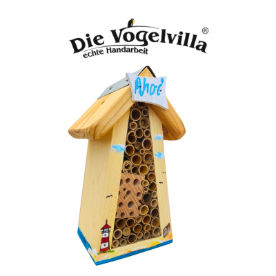 Bienenpension Mini - Wigwam mit Schild "Ahoi"